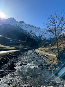 Initiation cascade de glace dans les Pyrénées